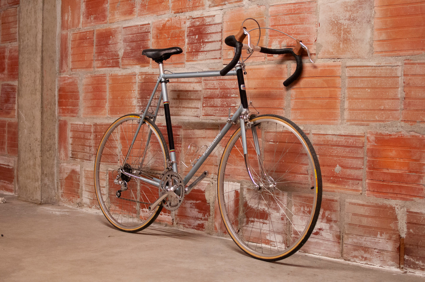 Panasonic DX-4000 Vintage Road Bike, 64 cm, Silver & Black