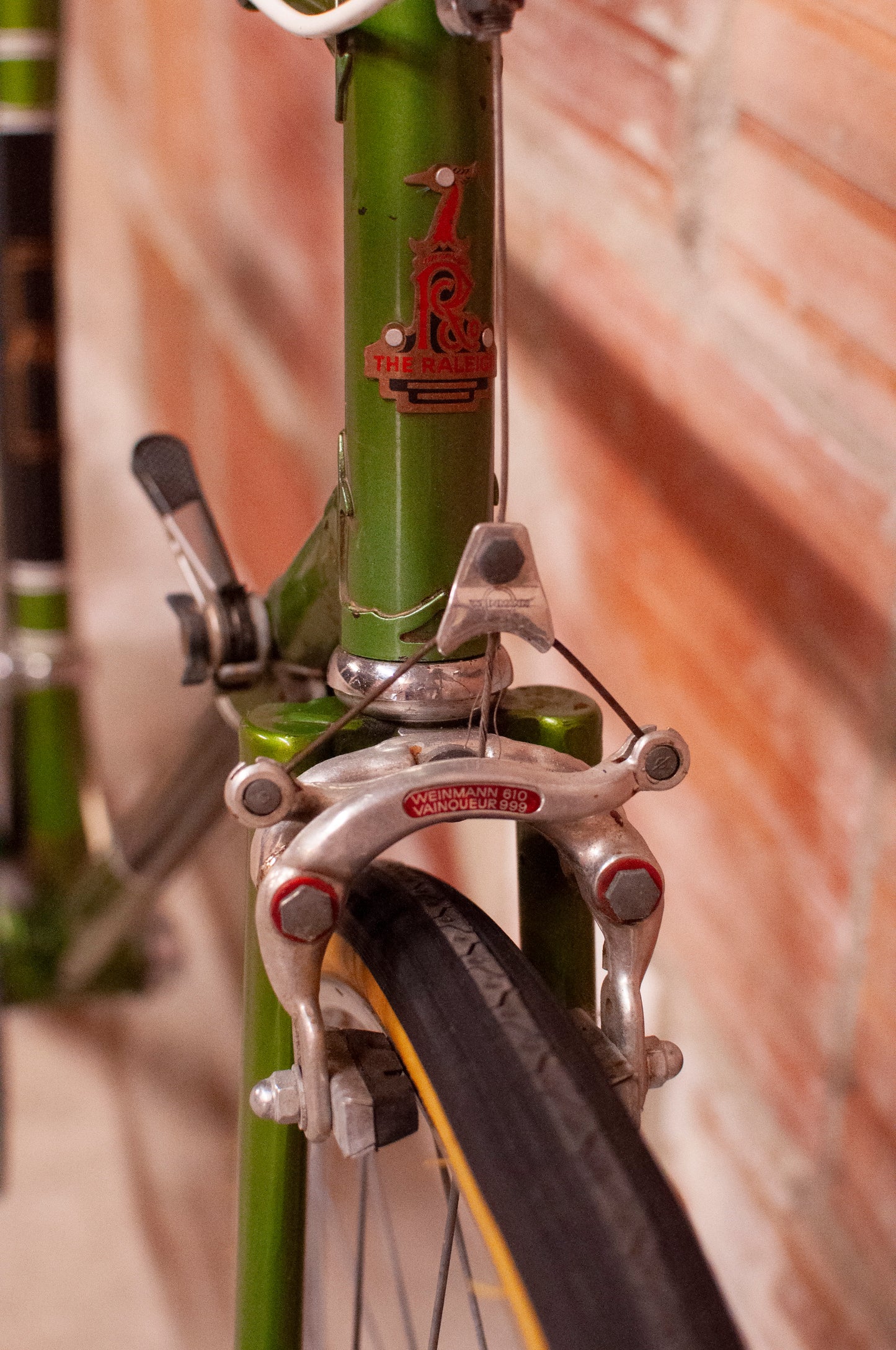 Raleigh Grand Prix Vintage Road Bike, 59 cm/XL, Green, gold and black
