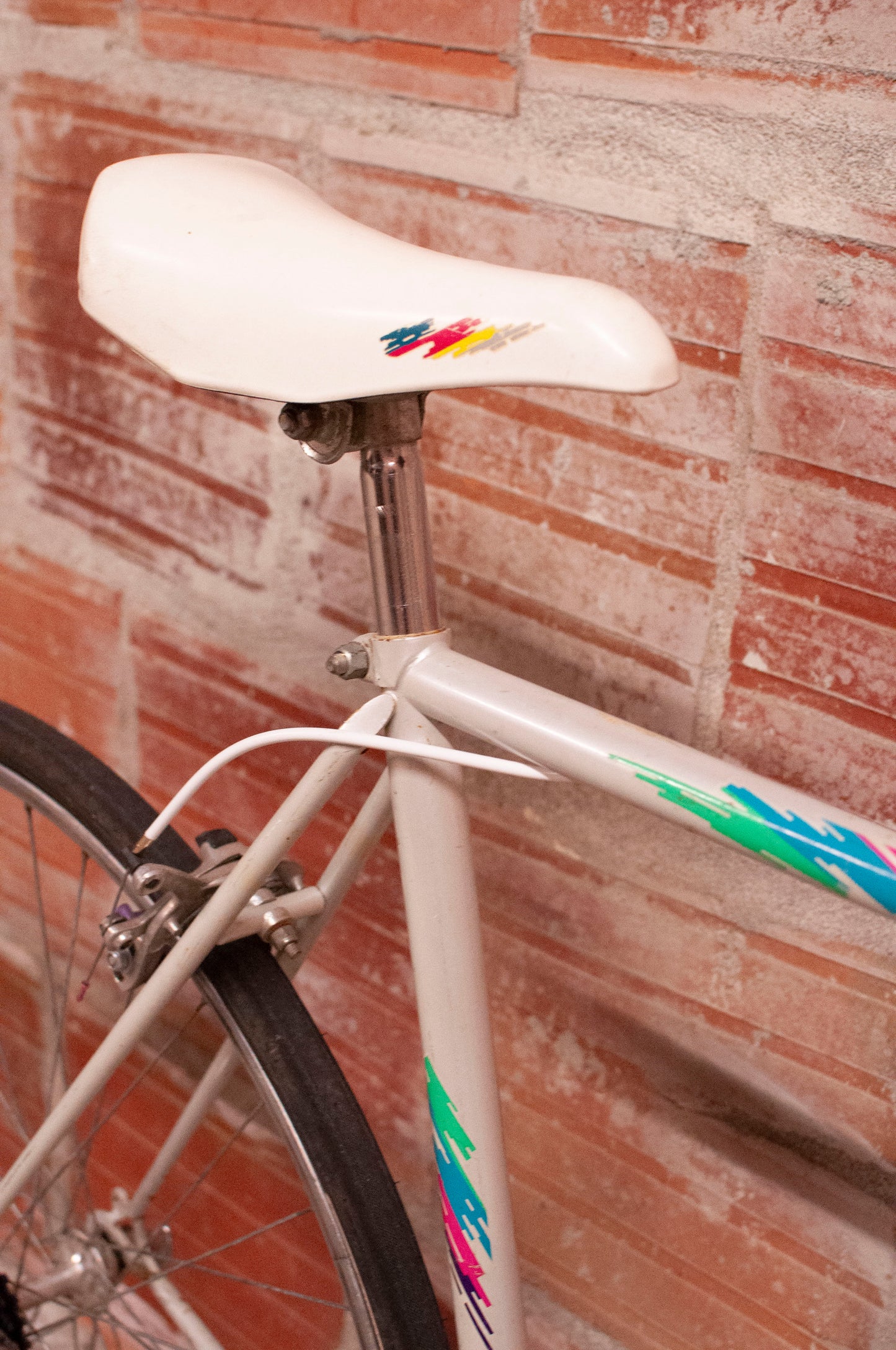 Peugeot Lautauret Vintage Road Bike, White & Purple, 53cm/Large