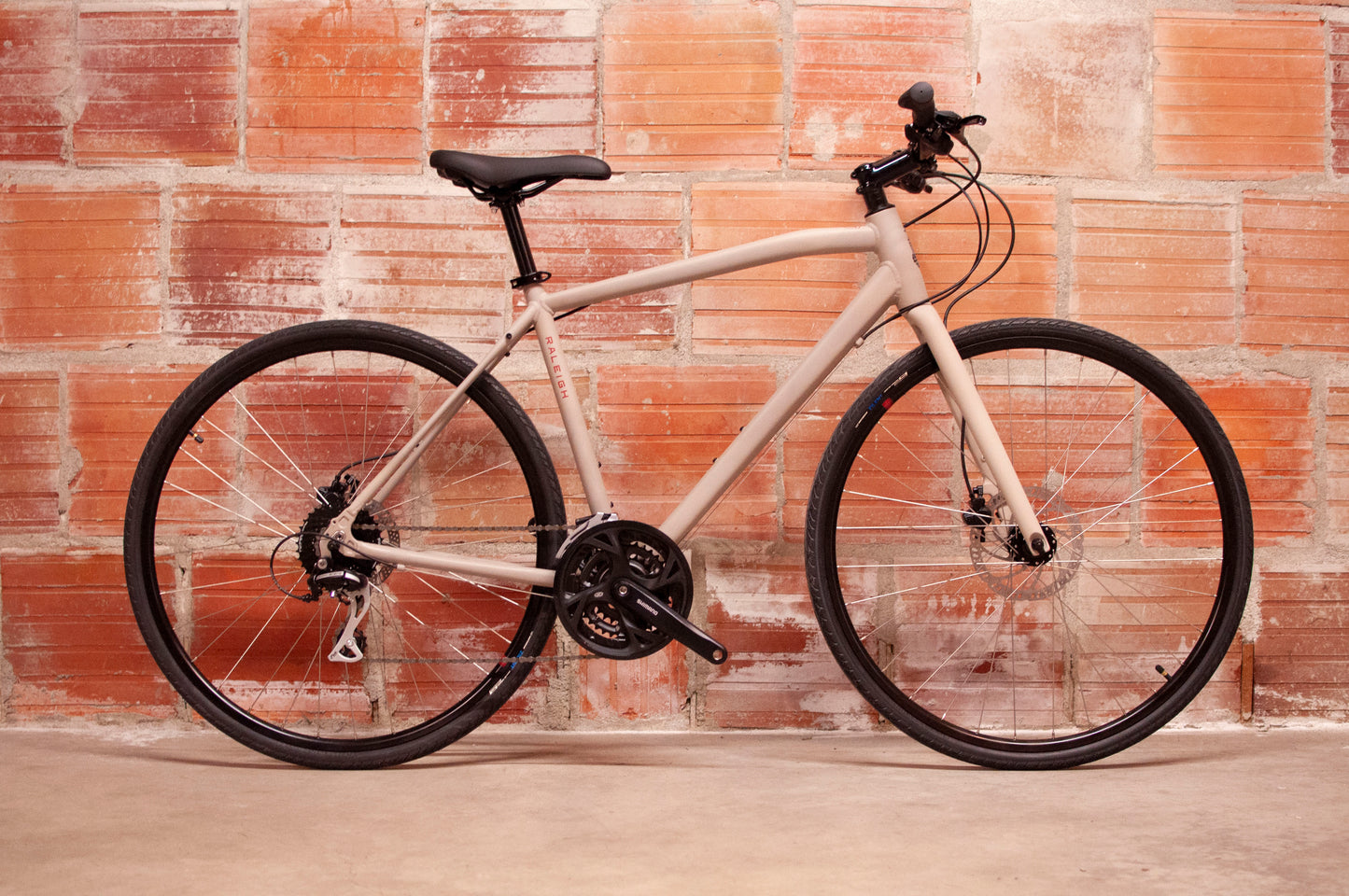 Raleigh Cadent 3 Hybrid Bike, Grey-Brown, MD