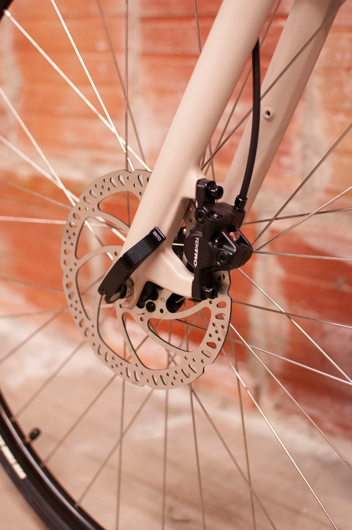 Raleigh Cadent 3 Hybrid Bike, Grey-Brown, MD