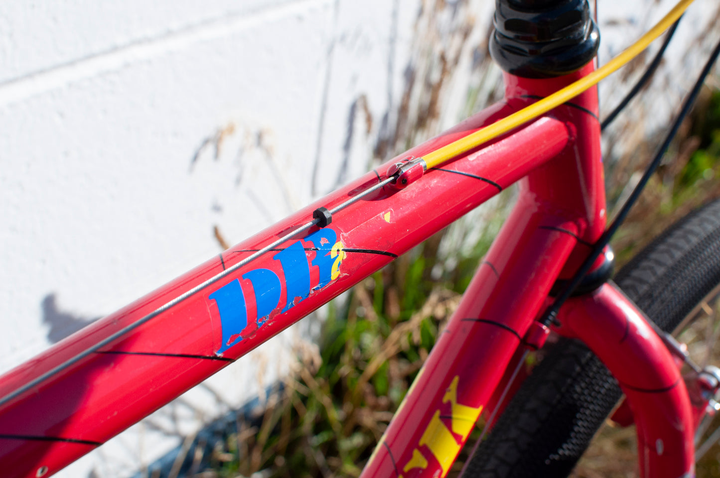 90s Diamondback DB Apex All Terrain Bike, Red, Yellow & Blue, 45cm/Small-Medium