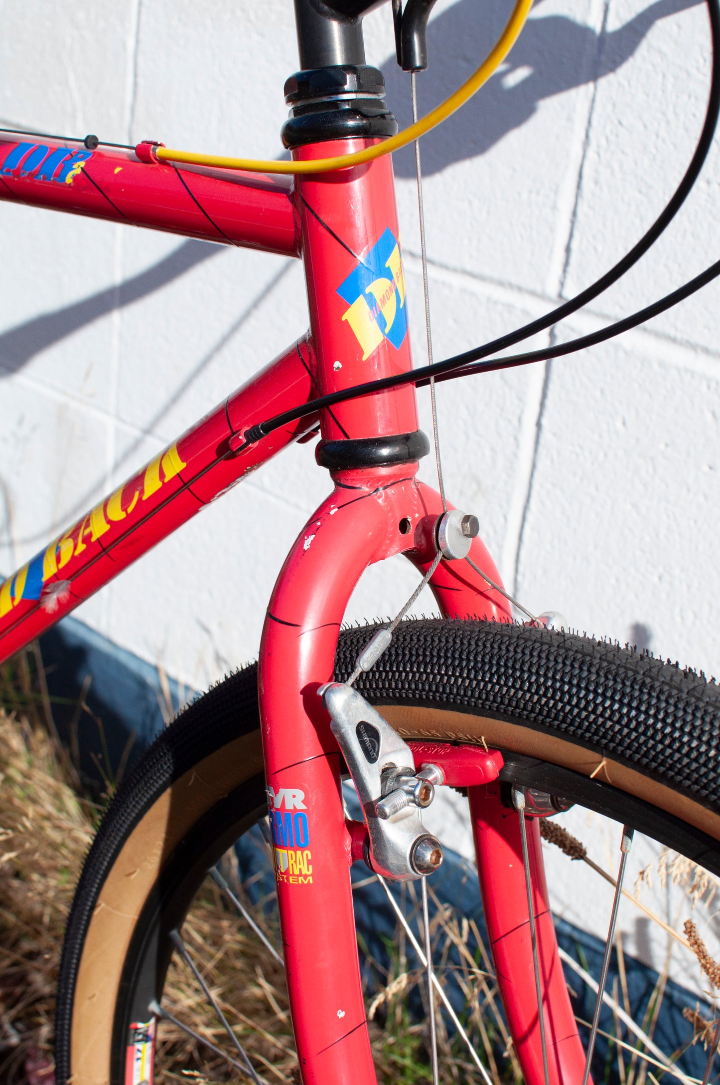 90s Diamondback DB Apex All Terrain Bike, Red, Yellow & Blue, 45cm/Small-Medium