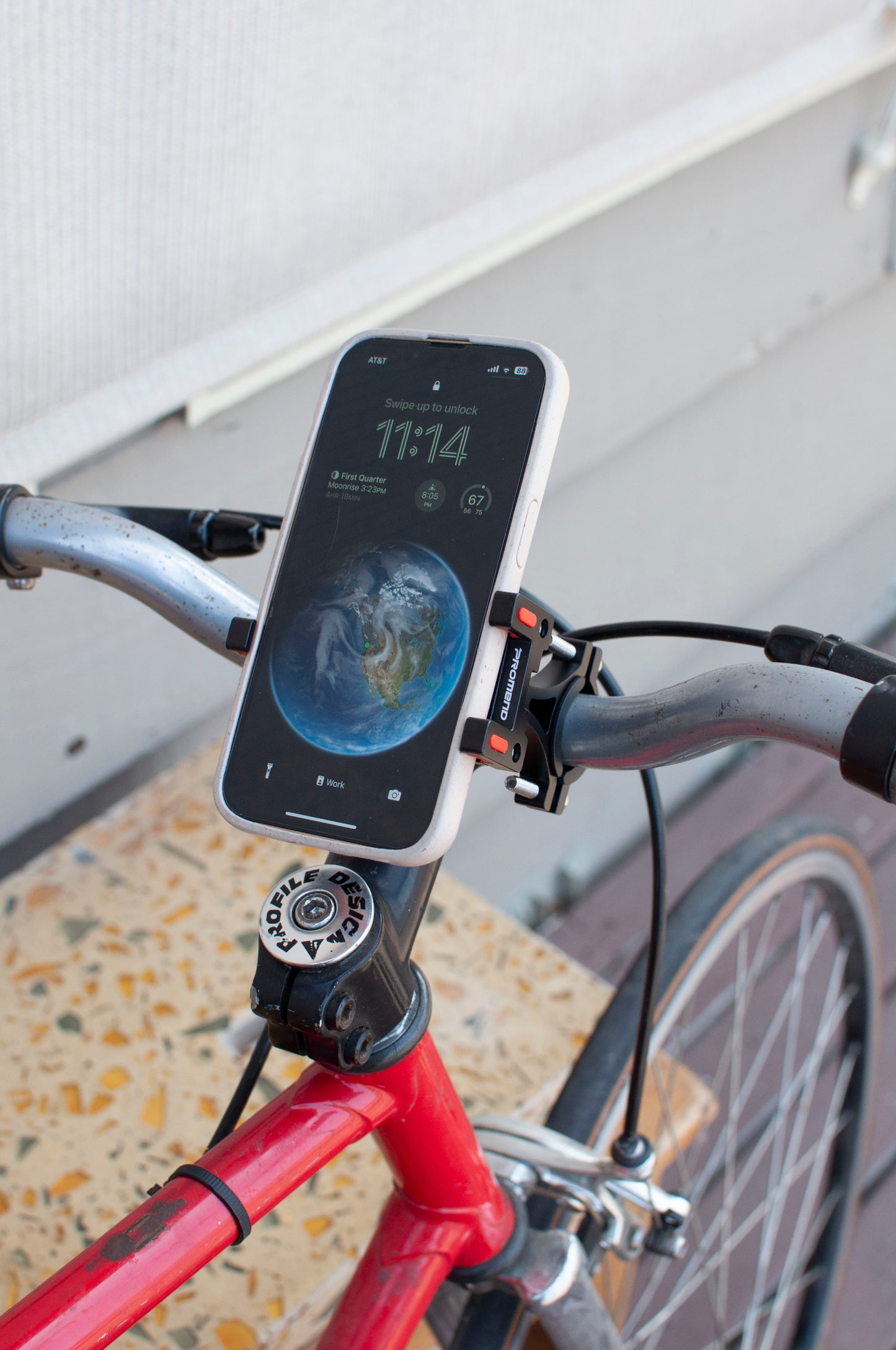 Bicycle Cellphone Holder, black & red