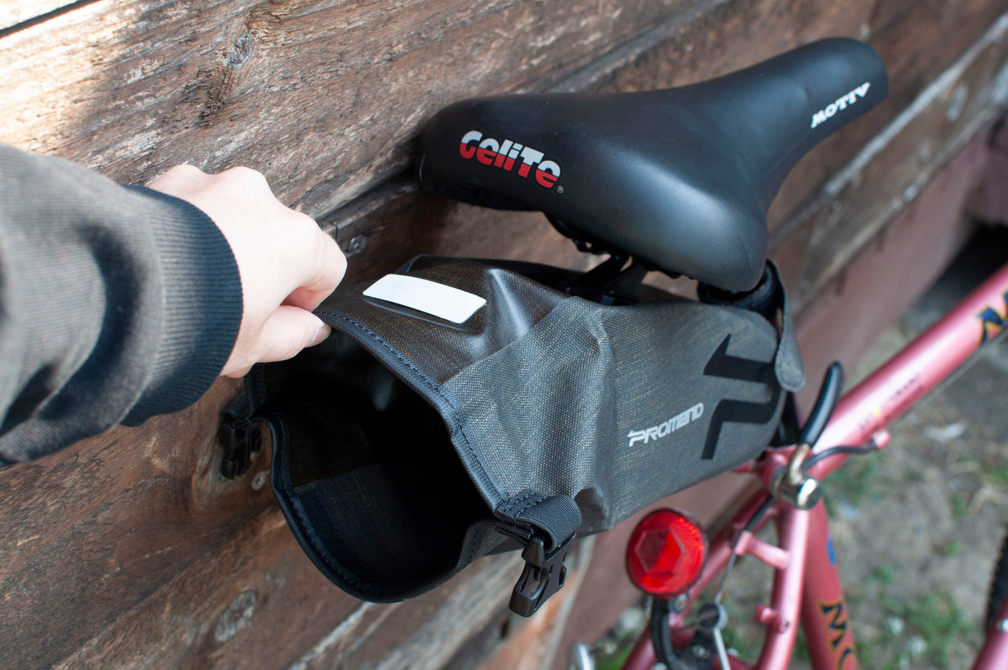 Saddle Bag, Roll Top & Buckle Closure, Heather Grey