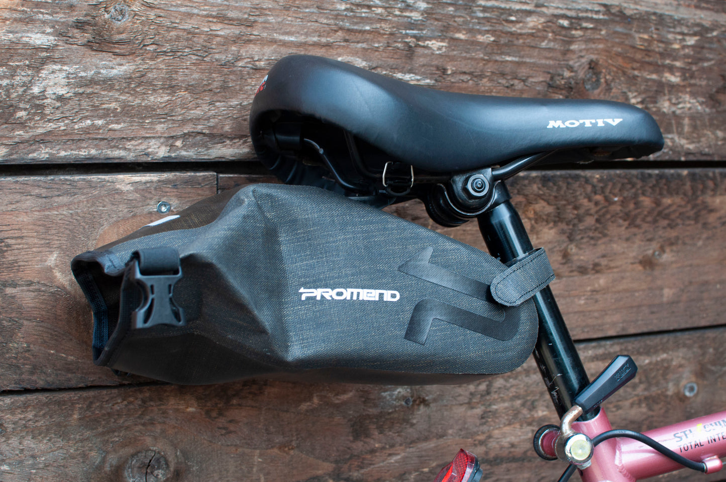 Saddle Bag, Roll Top & Buckle Closure, Heather Grey