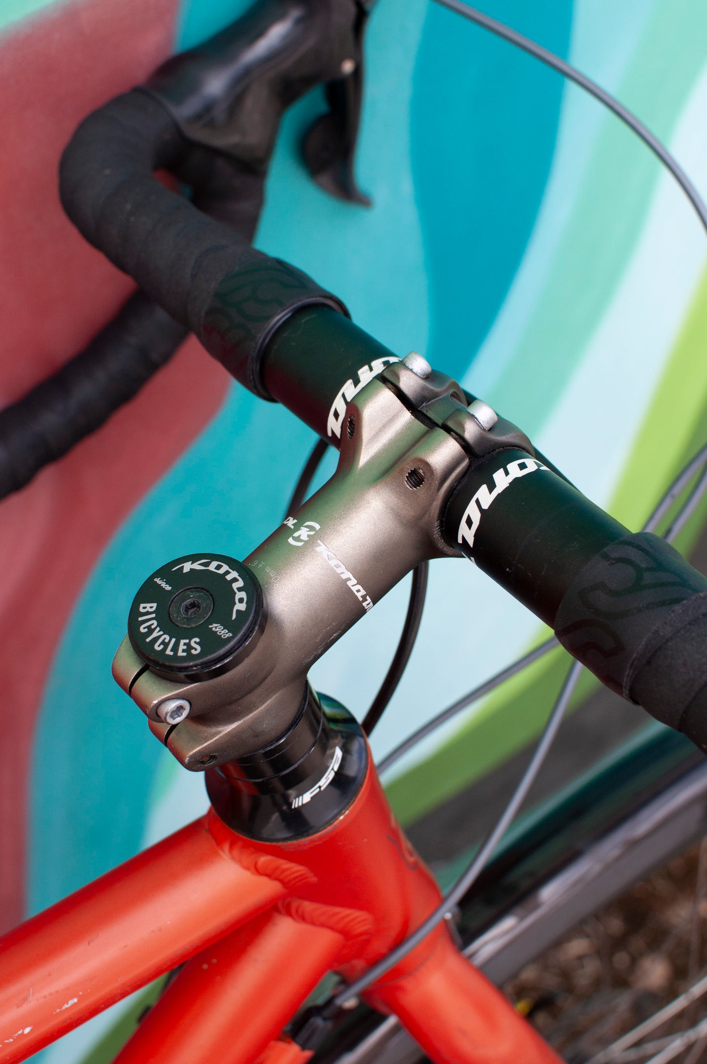 2016 Kona Rove AL 700, Small/Medium, Burnt Orange