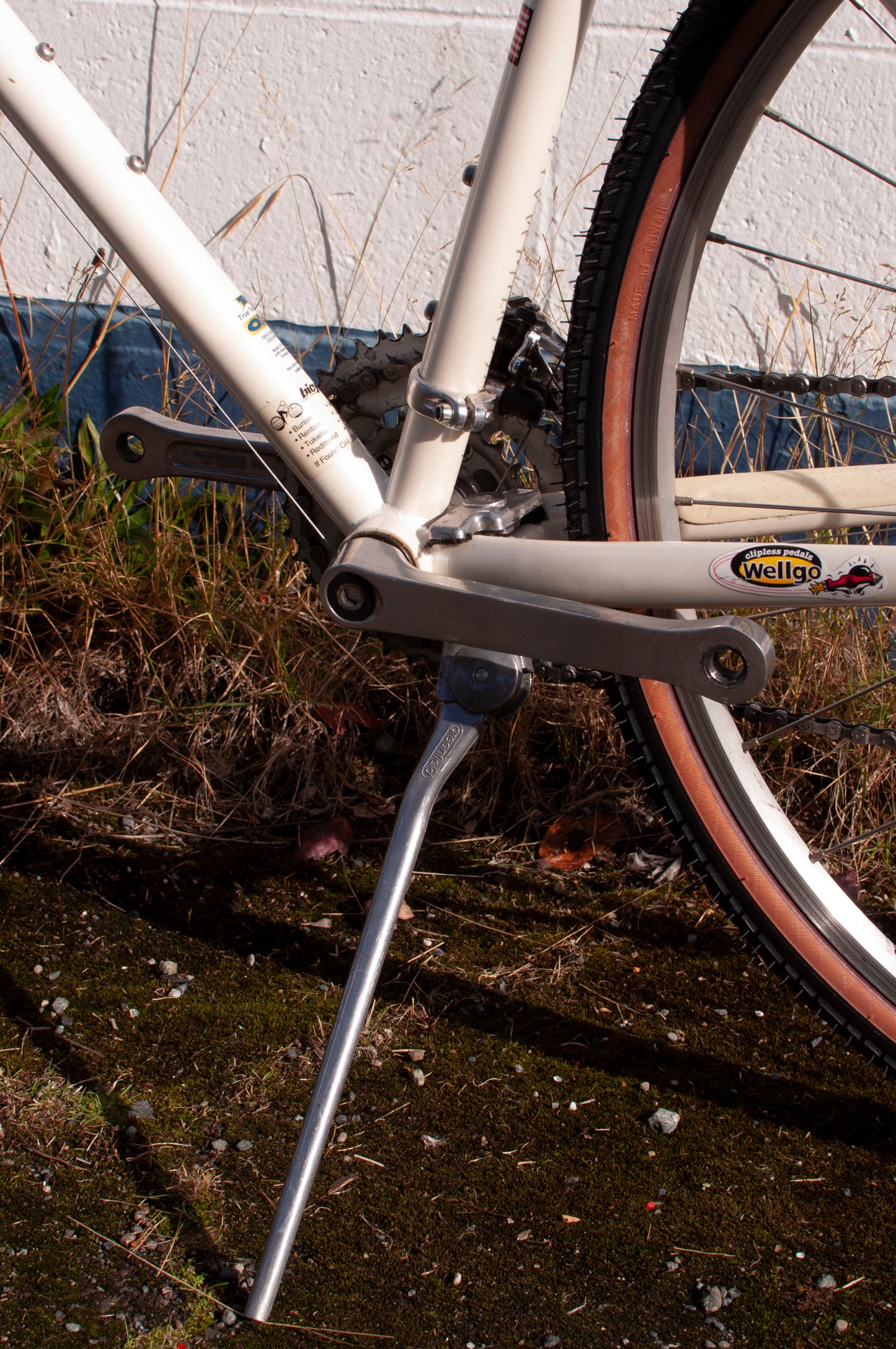 90s Trek 730 Multitrack Steel Hybrid bike, Pearl White & Navy Blue, 39cm/XS