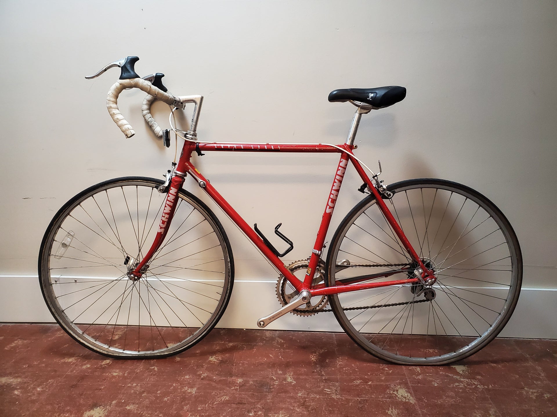 Schwinn Super Sport Vintage Road Bike, 57cm, Red – Cycle Coffee