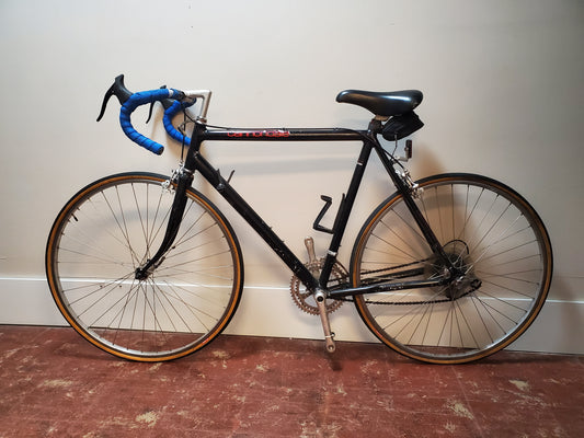 Cannondale, 61 cm Vintage Road Bike, Black