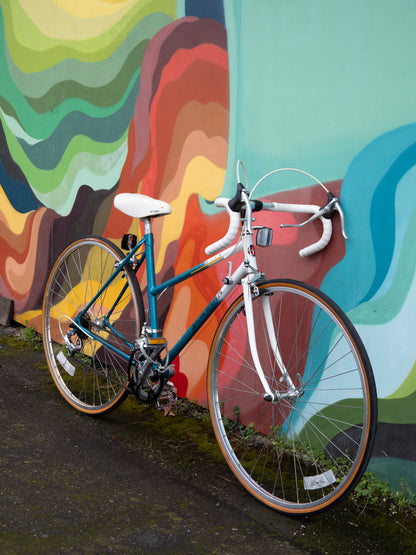 1988 Schwinn Traveler Vintage Road Bike, Step-Through, 19in/49cm, Teal Green & White Fade