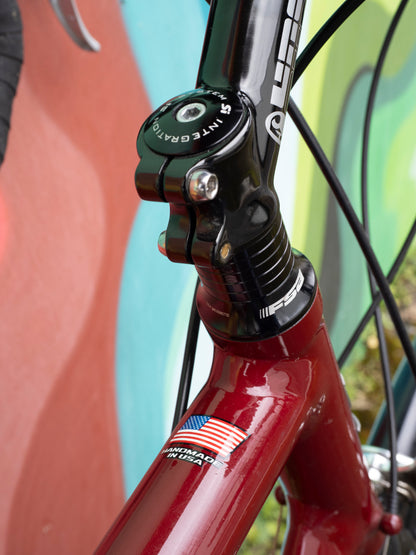 2007 Cannondale Synapse Sport 4, Aluminum and Carbon Road Bike, 57cm/LG, Velvet Red