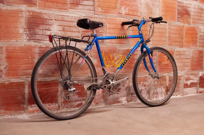Schwinn Sierra Commuter Bike, Blue & Yellow, 44 cm
