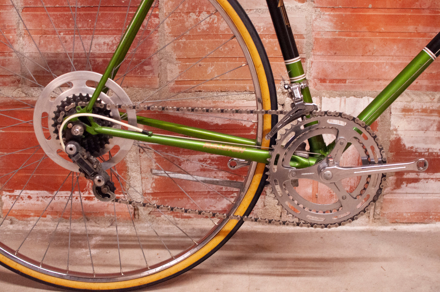Raleigh Grand Prix Vintage Road Bike, 59 cm/XL, Green, gold and black