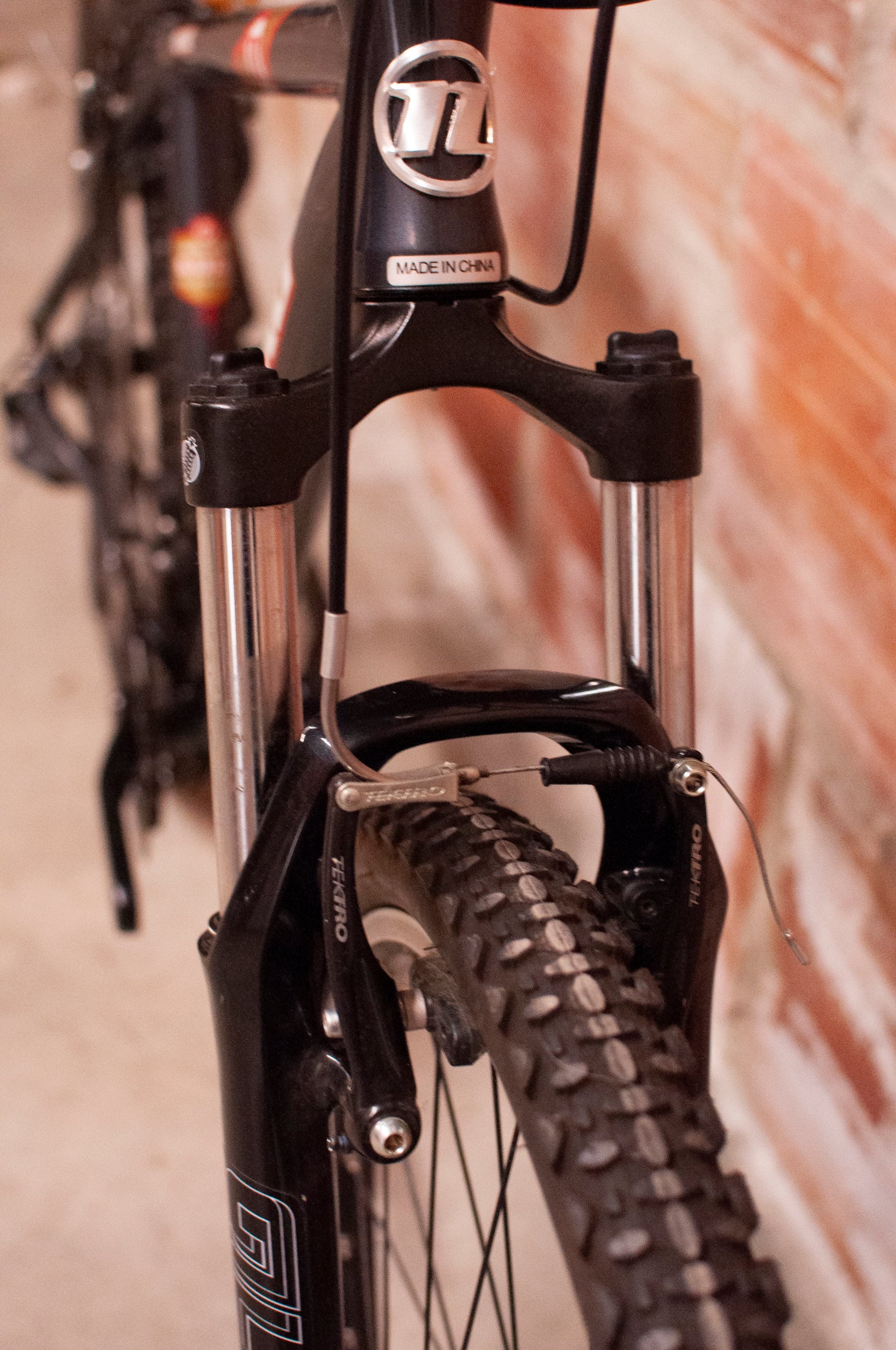 Novara Portal hardtail MTB, grey with black & red, 17 in small/medium