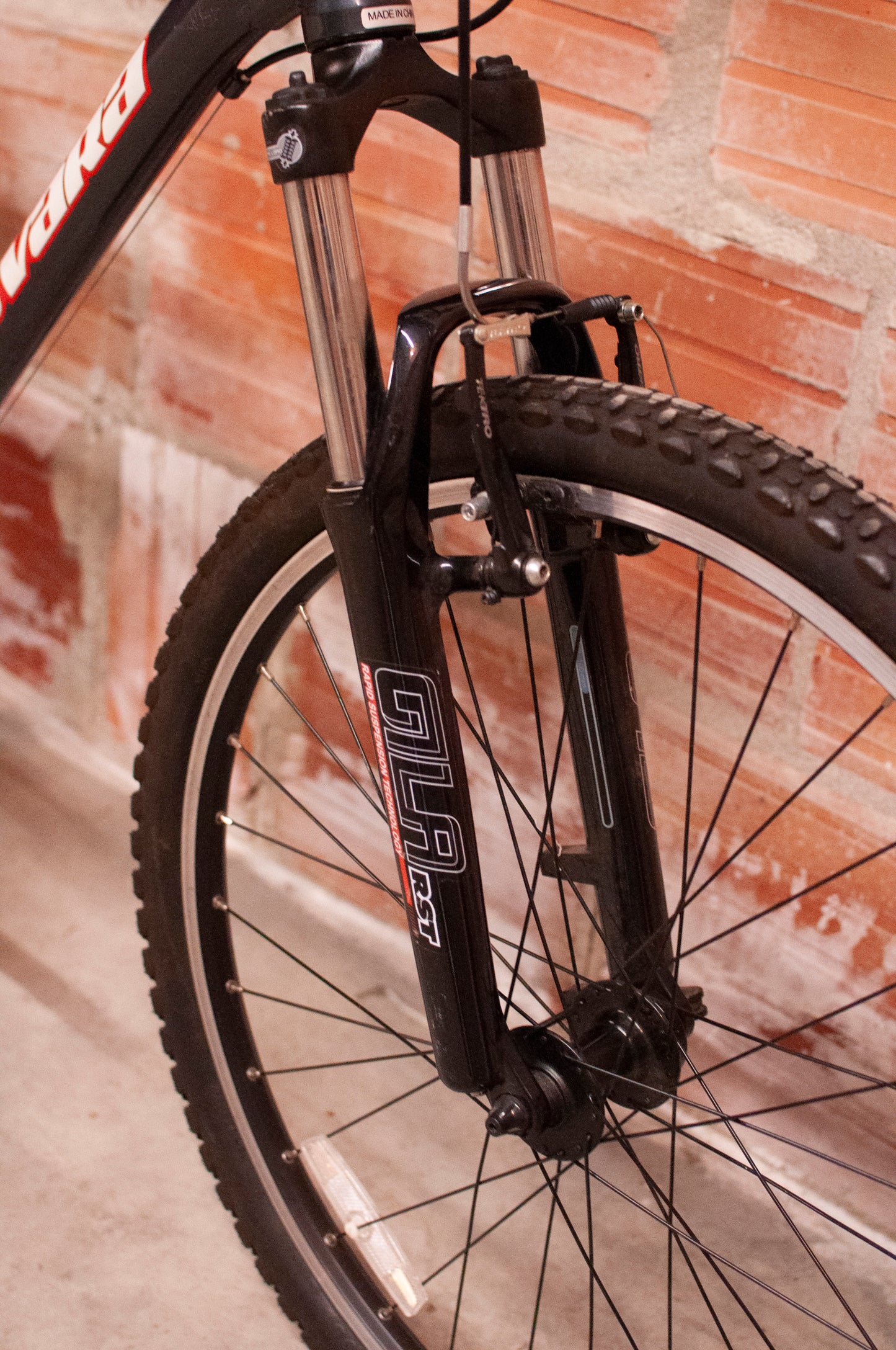 Novara Portal hardtail MTB, grey with black & red, 17 in small/medium