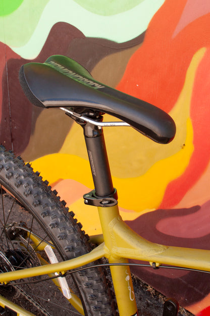 Diamondback Line Hard Tail Mountain Bike, Green, MD