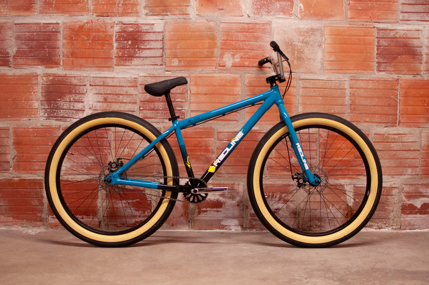 Redline RL275 27.5+" tire BMX Freestyle Bike