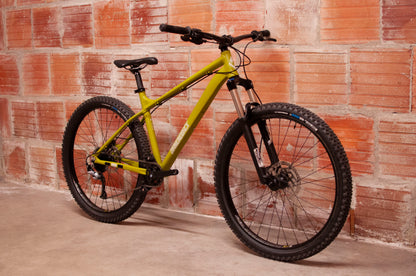 Diamondback Line Hard Tail Mountain Bike, Green, MD
