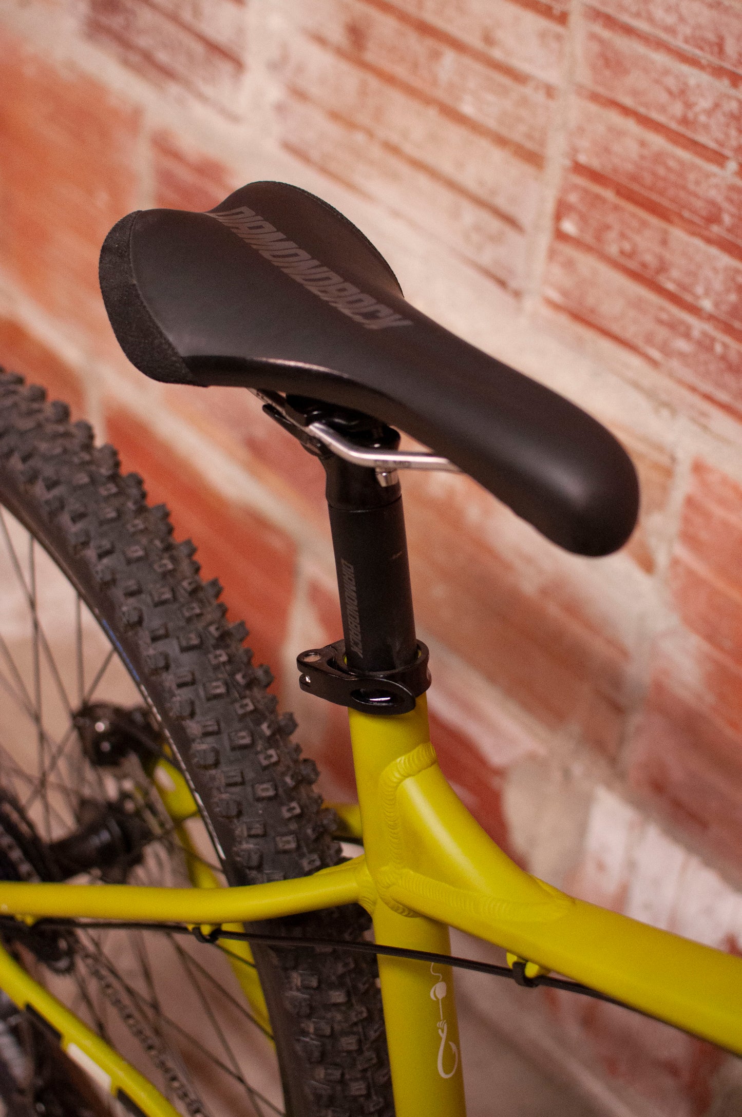 Diamondback Line Hard Tail Mountain Bike, Green, MD
