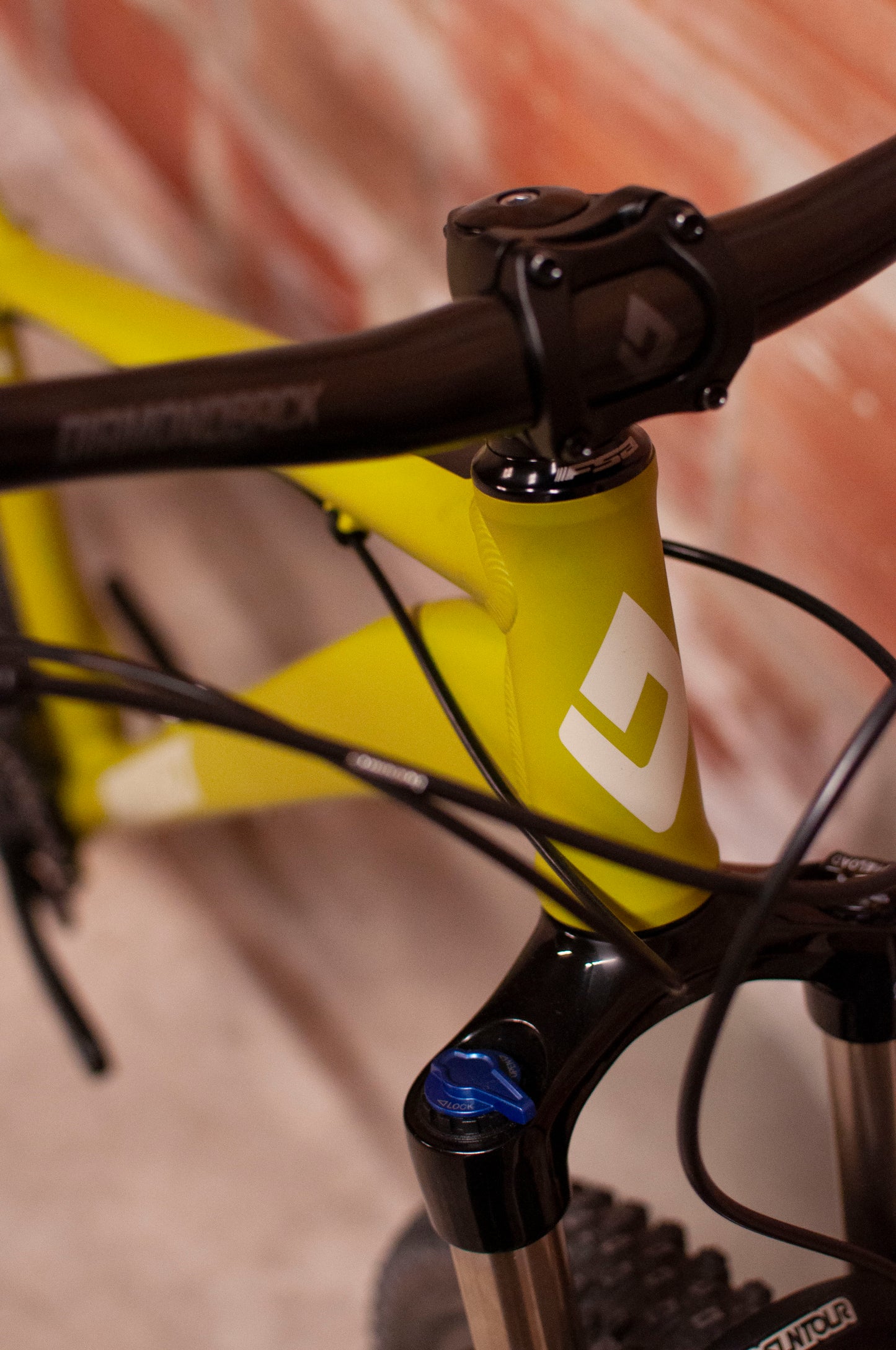 Diamondback Line Hard Tail Mountain Bike, Green, MD