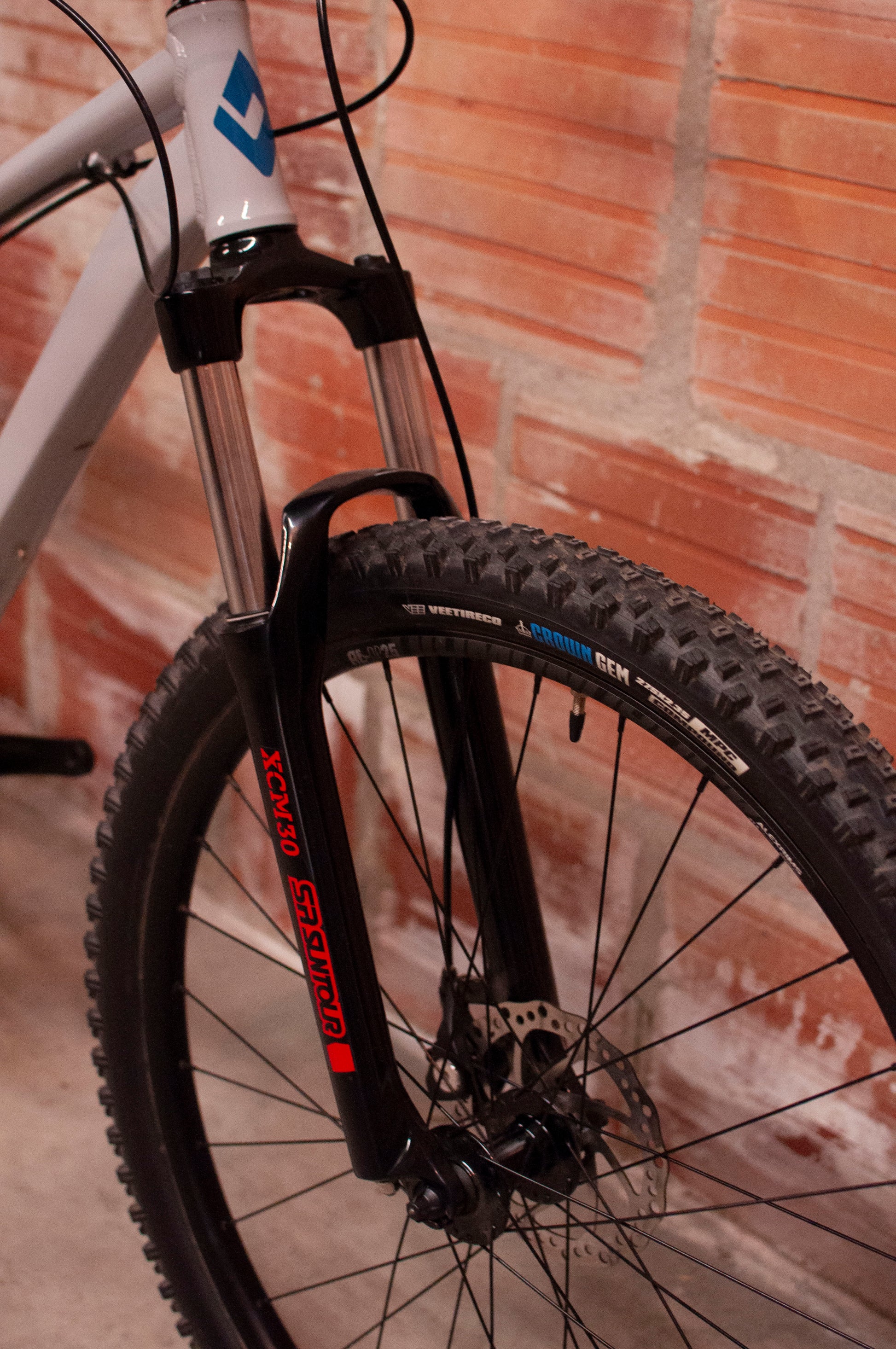 diamondback hook 27.5 weight Diamondback Hook Trail/All-Purpose Bike, Grey, MD – Cycle & Coffee