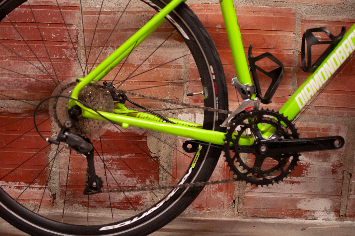 Diamondback Haanjo 2 Gravel Bike, Neon Green, MD