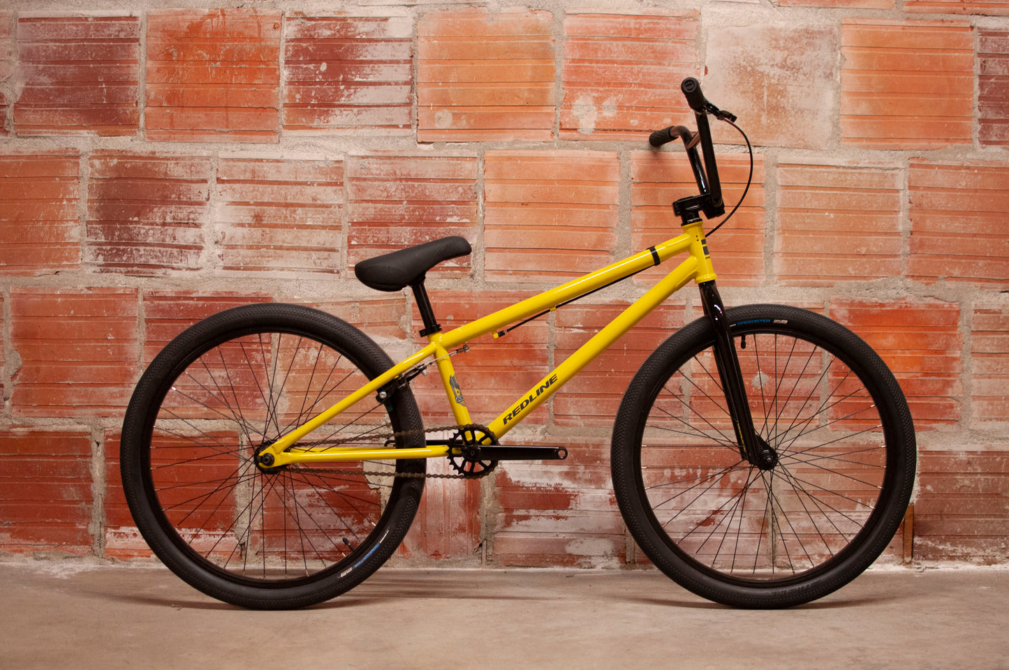 Redline Asset 24 BMX Bike, 23 cm, Yellow