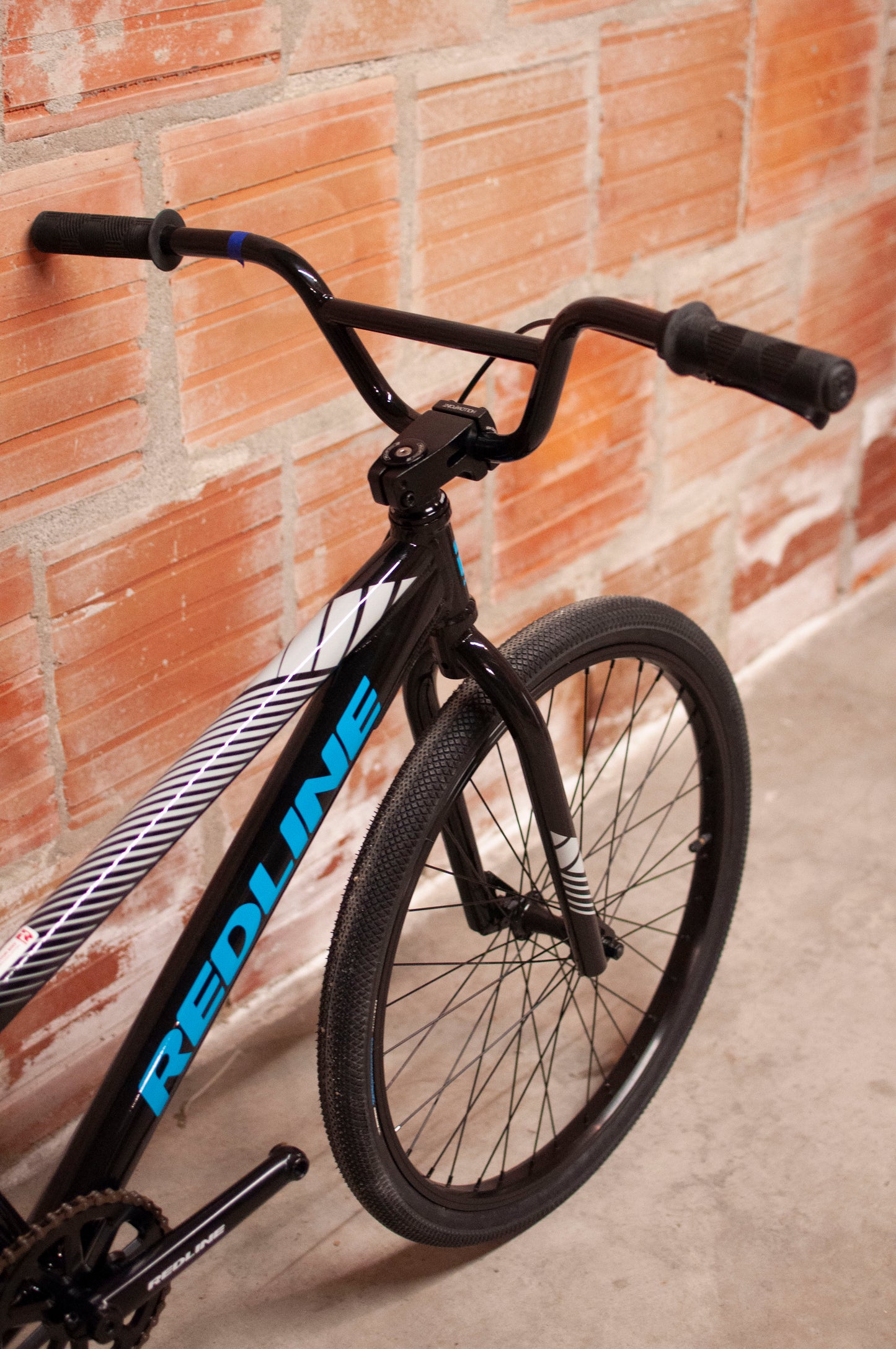 Redline MX24 BMX Bike, 24 cm, Black, Grey, Blue