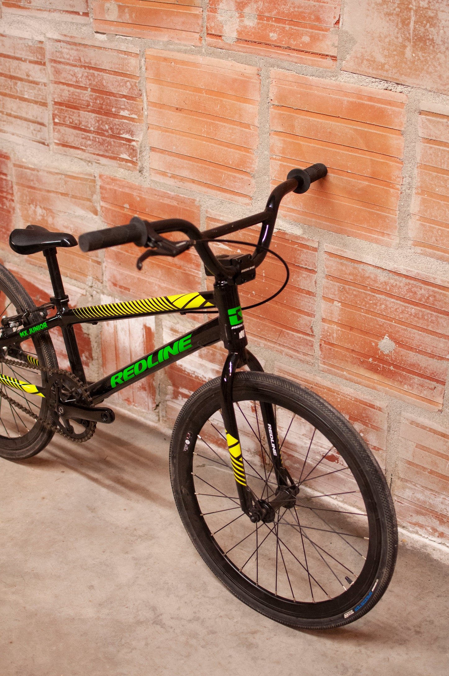 Redline MX Junior BMX Race Bike, 19 cm Black, Yellow, Green