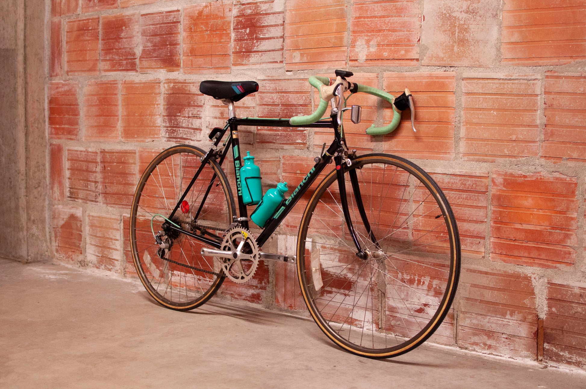 bianchi 1976 women's road bike Bianchi Brava Vintage Steel Road Bike, 52cm Small/Medium