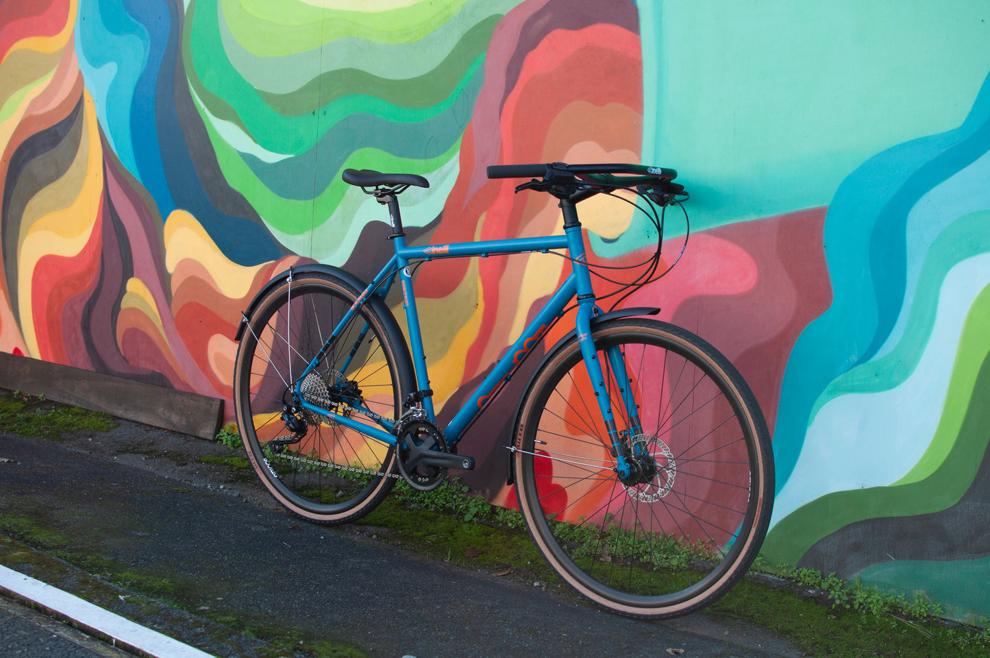 Cinelli Hobooleg Interrail - Shimano Deore 2x, Emerald Pathway, Large