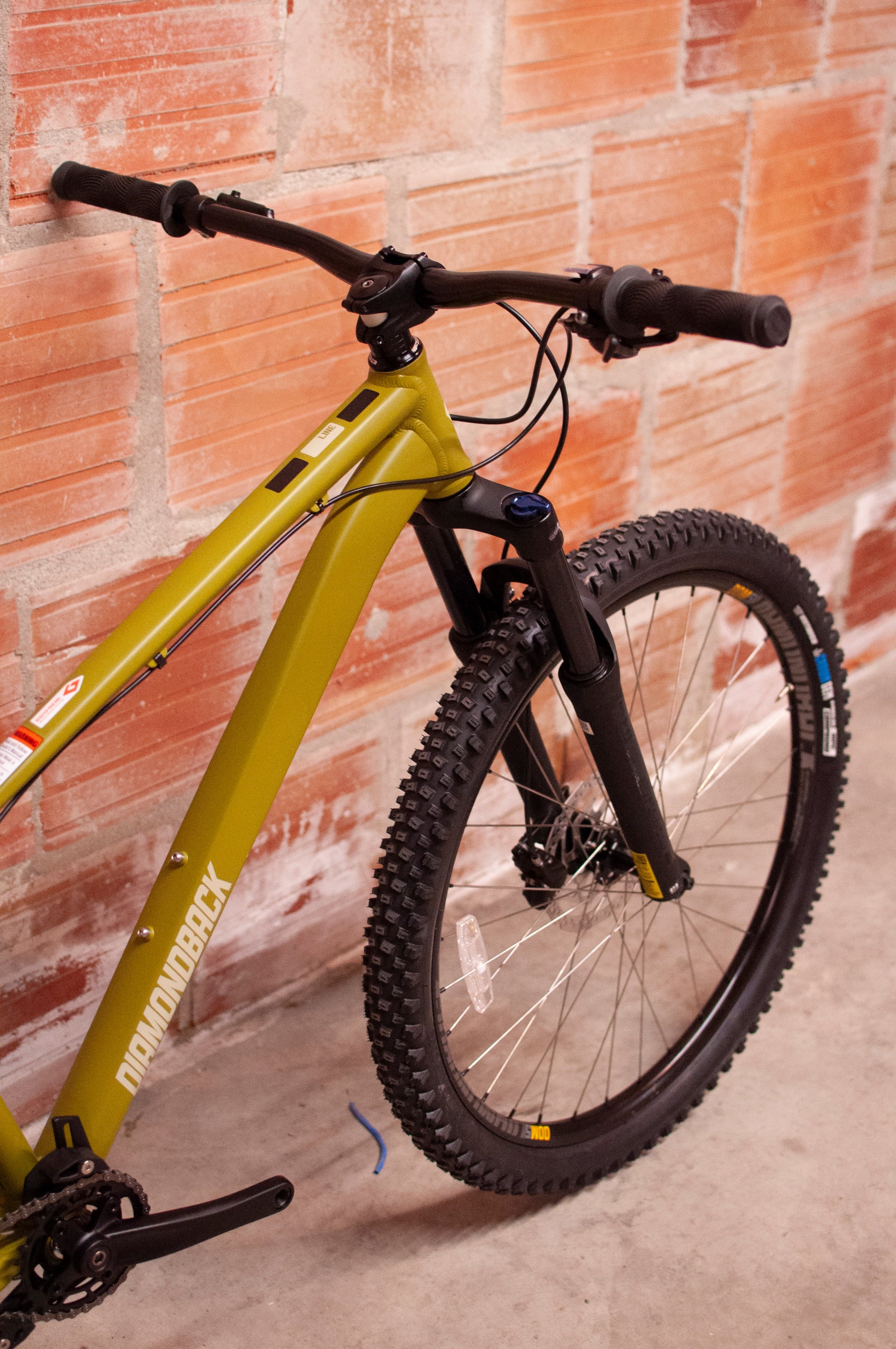 Diamondback Line Hard Tail Mountain Bike, Green, MD – Cycle Coffee