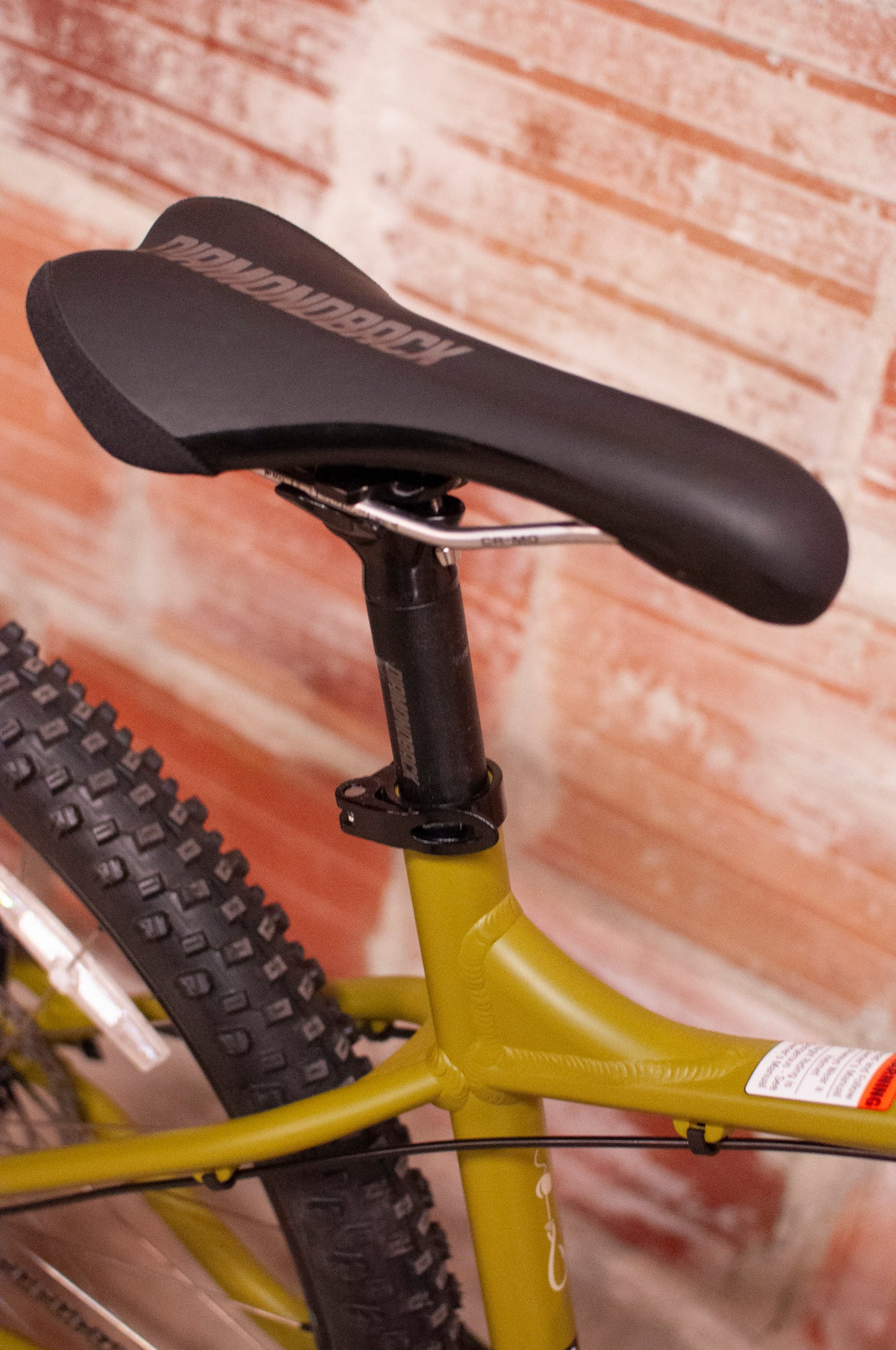 Diamondback Line Hard Tail Mountain Bike, Green, MD