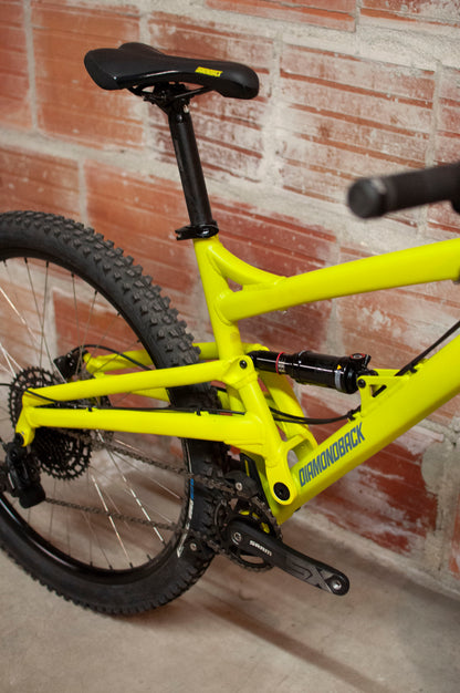 Diamondback Atroz 3 Full Suspension Mountain Bike, MD/44cm, Yellow