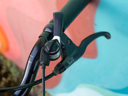Early 90's Trek Antelope 830 Step-Thru Bike, White & Teal, 46cm