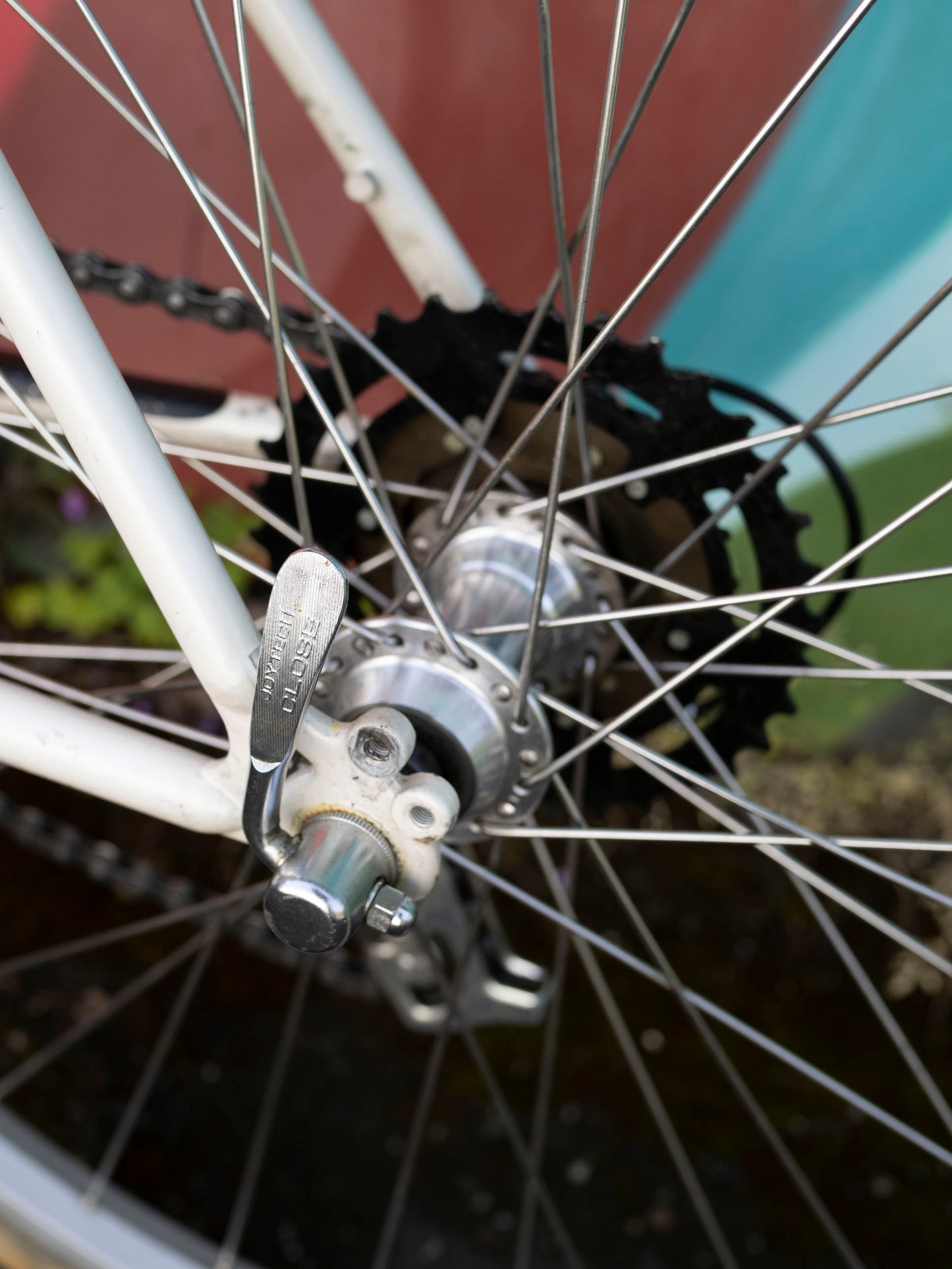 Early 90's Trek Antelope 830 Step-Thru Bike, White & Teal, 46cm