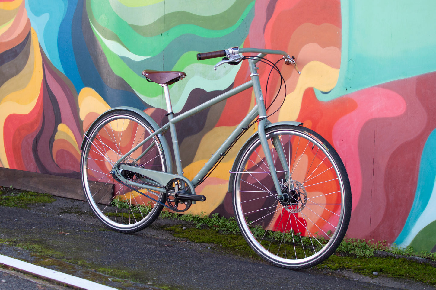 Raleigh Alley Way Dynamo-Equipped, Belt Drive Commuter Bike, Sage Green, Large