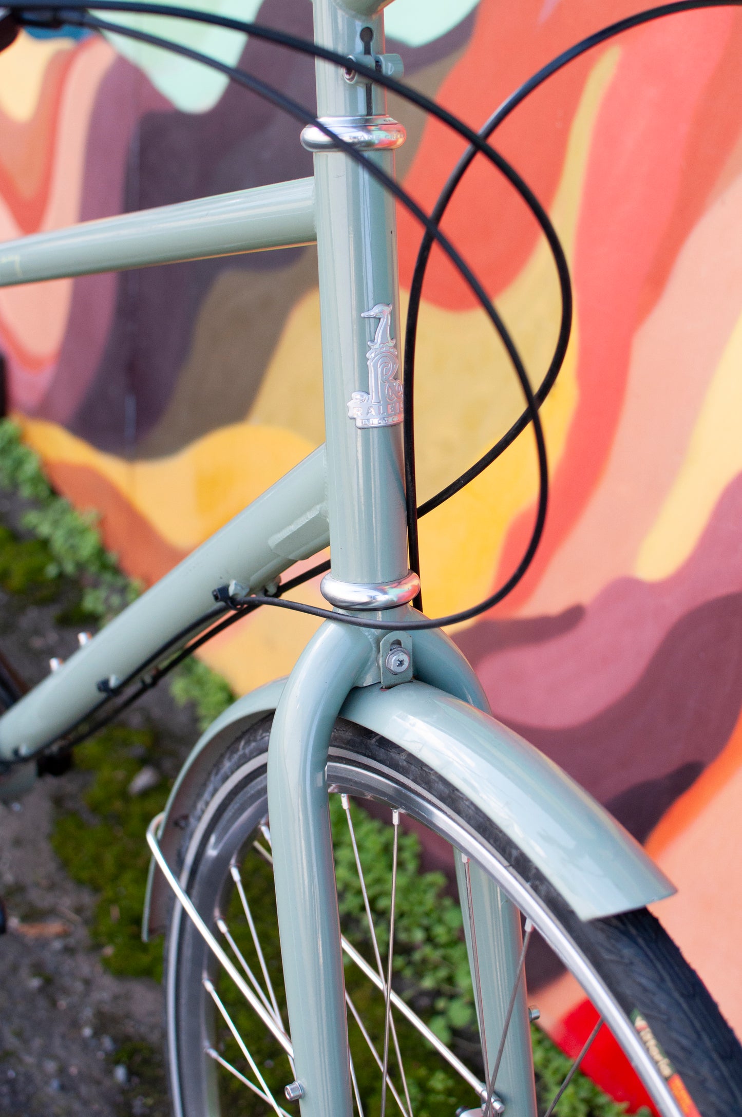 Raleigh Alley Way Dynamo-Equipped, Belt Drive Commuter Bike, Sage Green, Large