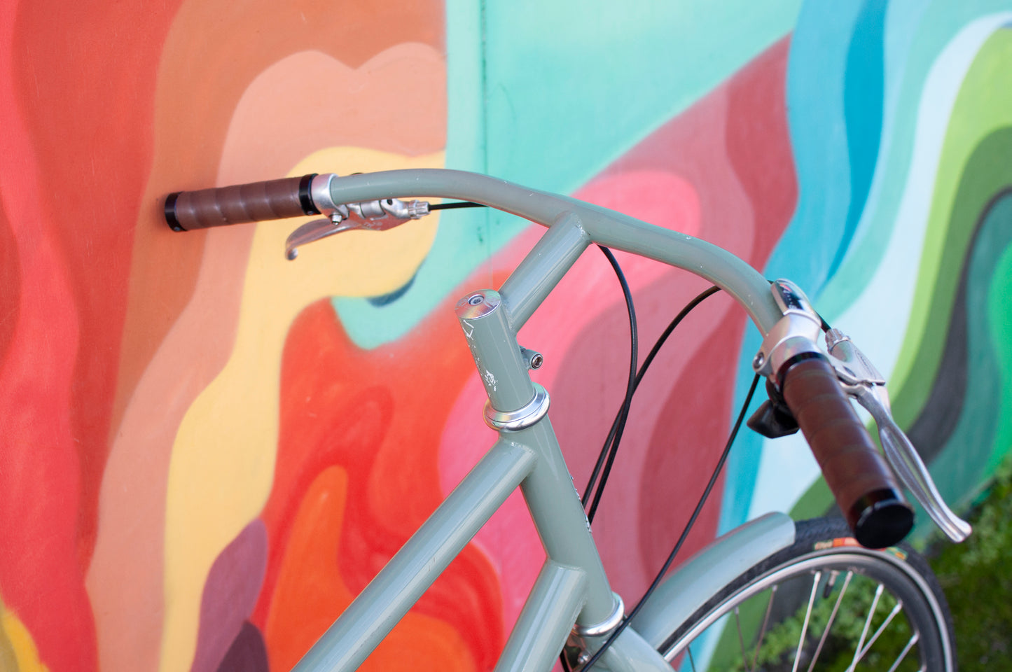 Raleigh Alley Way Dynamo-Equipped, Belt Drive Commuter Bike, Sage Green, Large