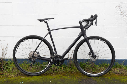 2019 Diamondback Haanjo 7C Carbon Fiber Gravel Bike, Matte Black, Large/56cm  (unused display bike)