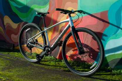 2022 Specialized Sirrus X 3.0 flat bar hybrid bike, Reflective Silver, XS