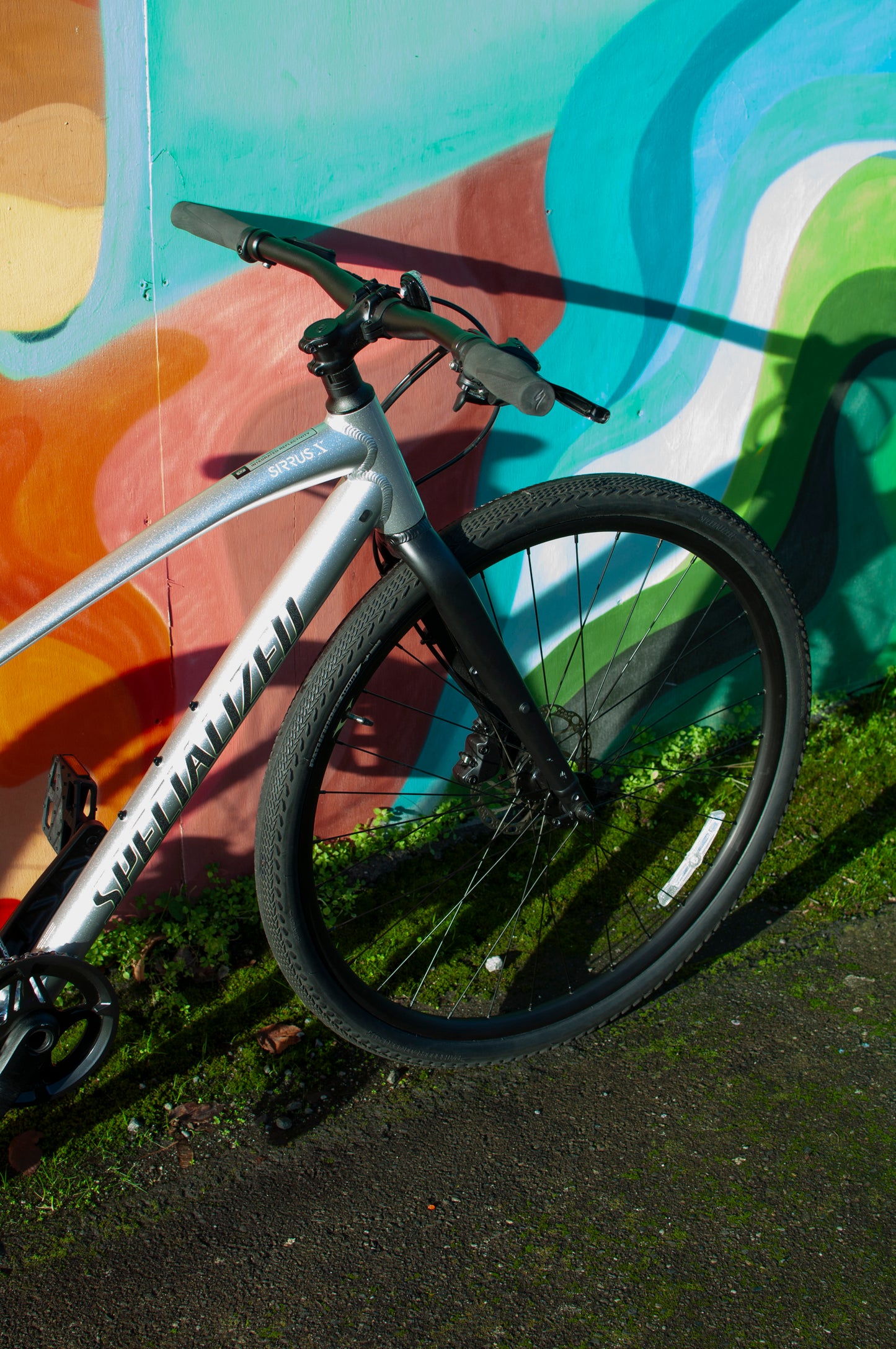 2022 Specialized Sirrus X 3.0 flat bar hybrid bike, Reflective Silver, XS