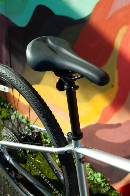 2022 Specialized Sirrus X 3.0 flat bar hybrid bike, Reflective Silver, XS