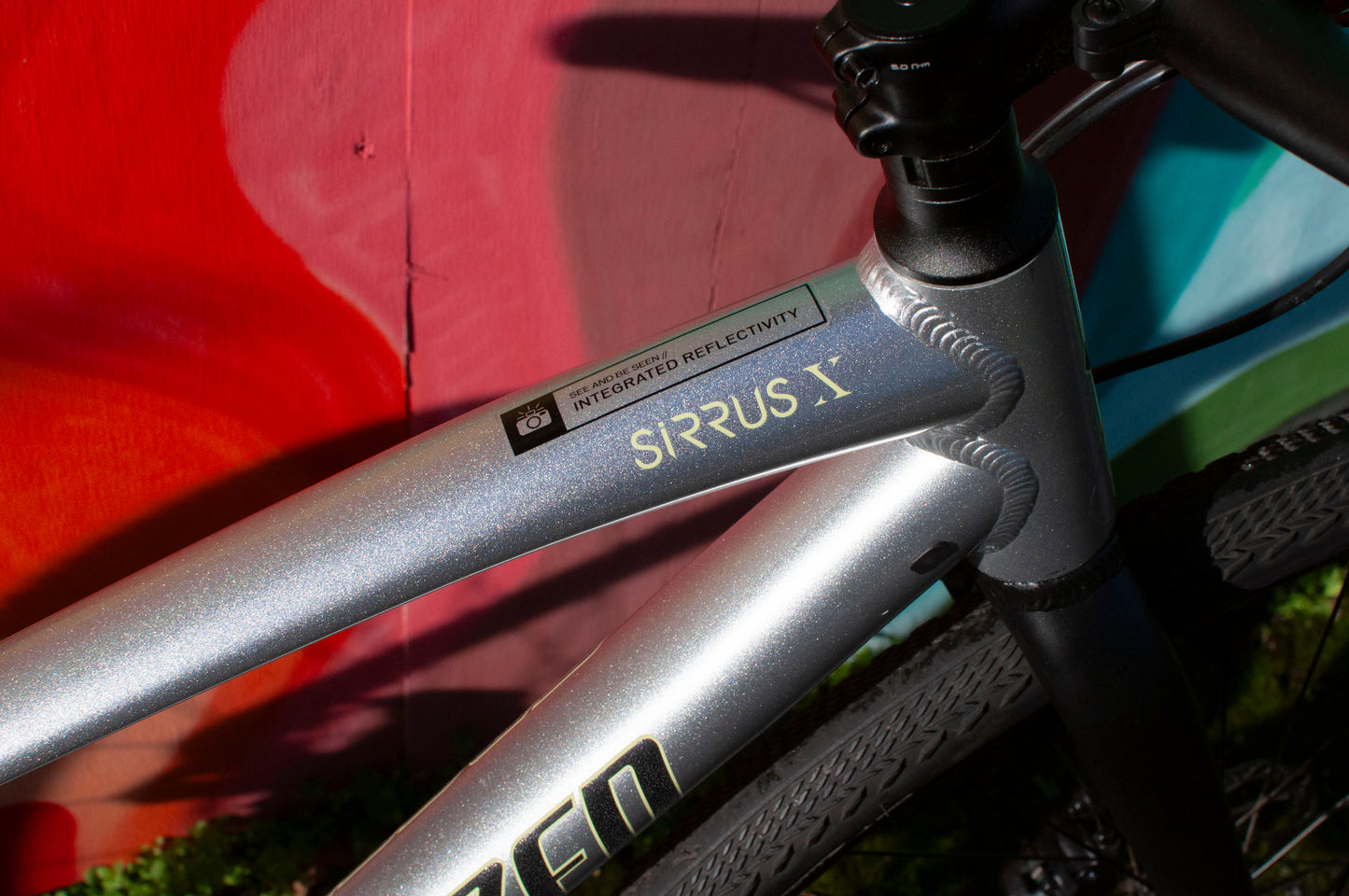 2022 Specialized Sirrus X 3.0 flat bar hybrid bike, Reflective Silver, XS