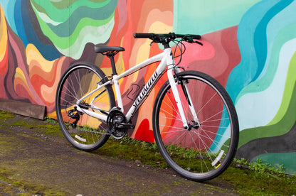 2019 Specialized Sirrus flat bar hybrid bike, White, Women's XS