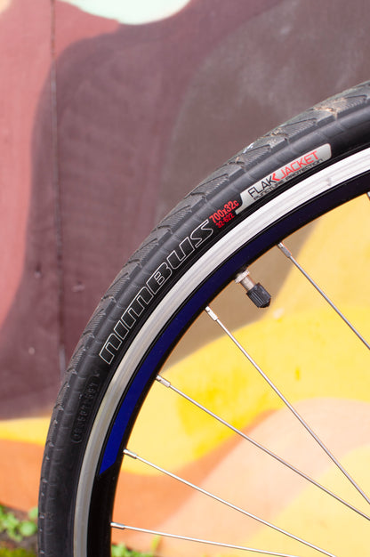 2019 Specialized Sirrus flat bar hybrid bike, White, Women's XS