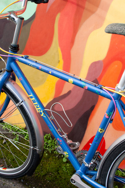1999 Georgena Terry Flora Commuter Bike, Blue with colorful flowers, 41cm/S