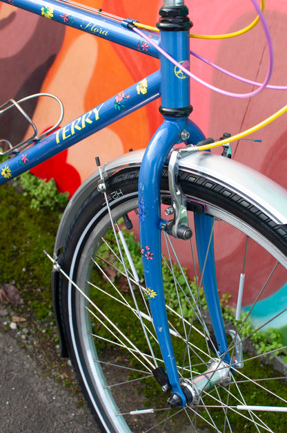1999 Georgena Terry Flora Commuter Bike, Blue with colorful flowers, 41cm/S
