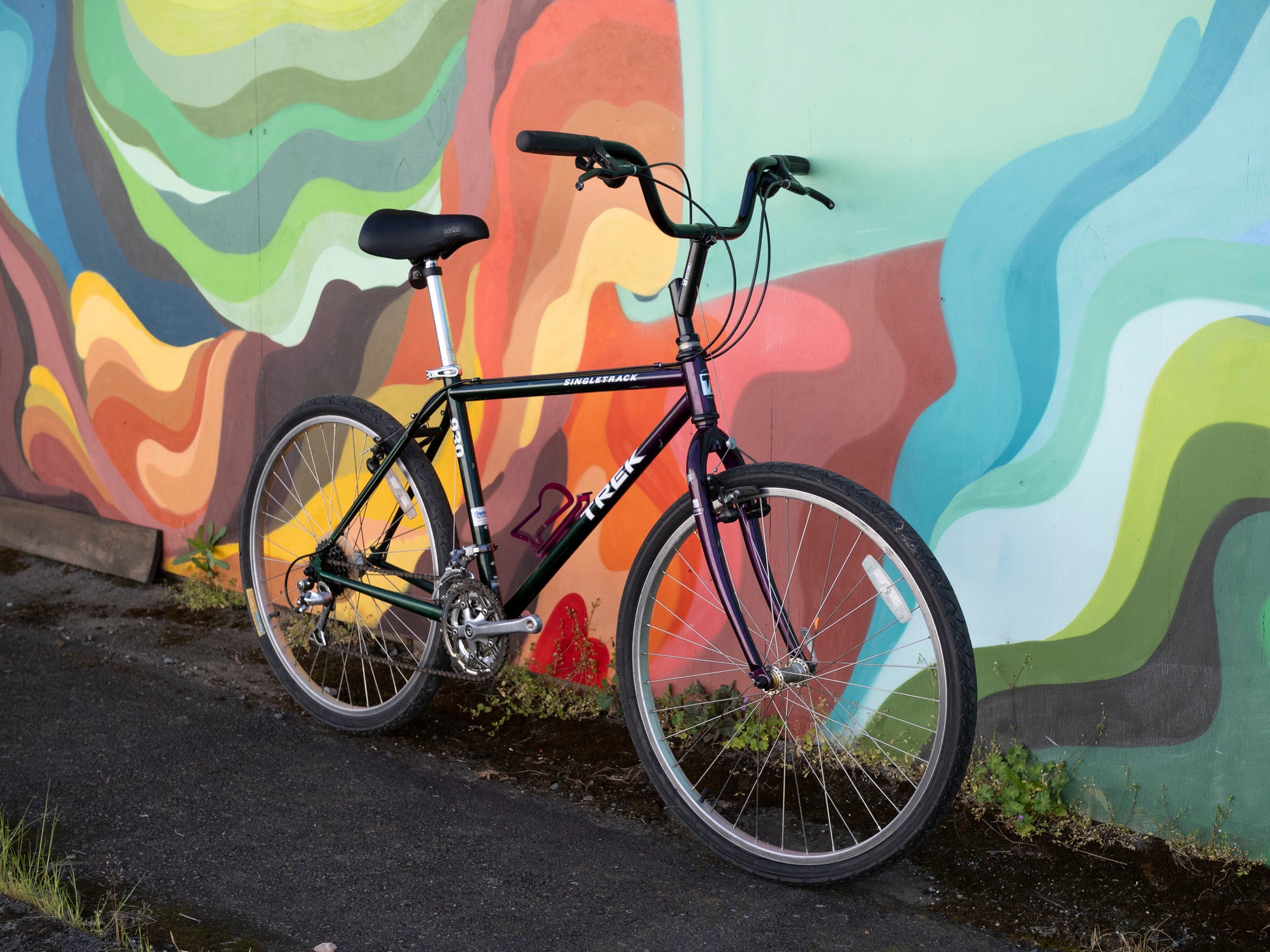 trek bicycle springvale Trek Singletrack 930, Vintage 90's All Terrain Bike, Purple and Green, 42cm
